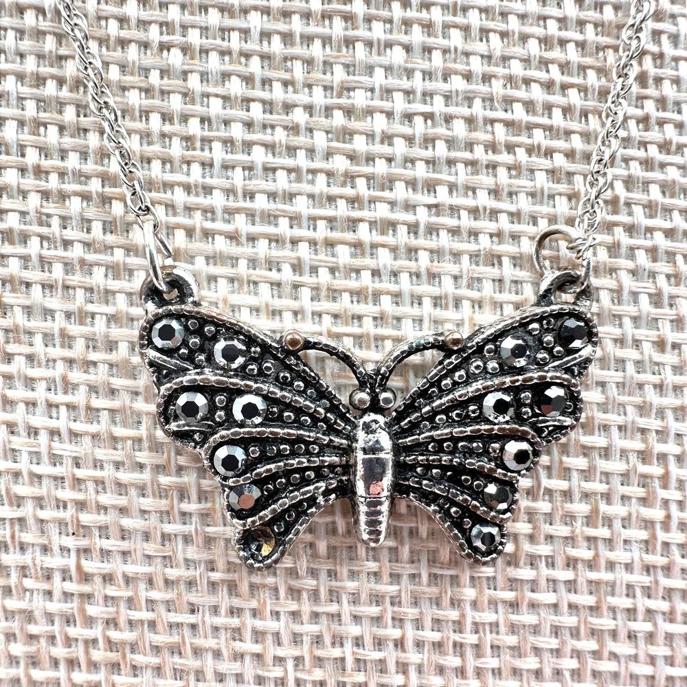 Vintage Y2K‎ Silver Tone Butterfly Pendant Necklace Boho Women's Classic Jewelry